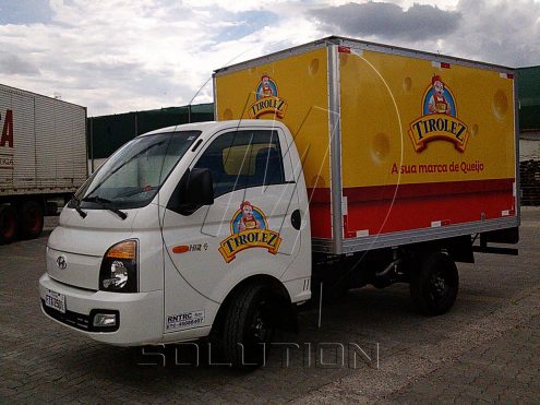 Empresa de Comunicação Visual MSolution - Caminhão Tirolez